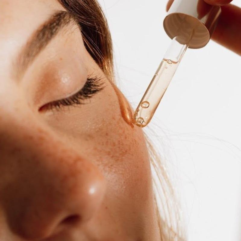 Super Glow Vitamin c + magnesium serum